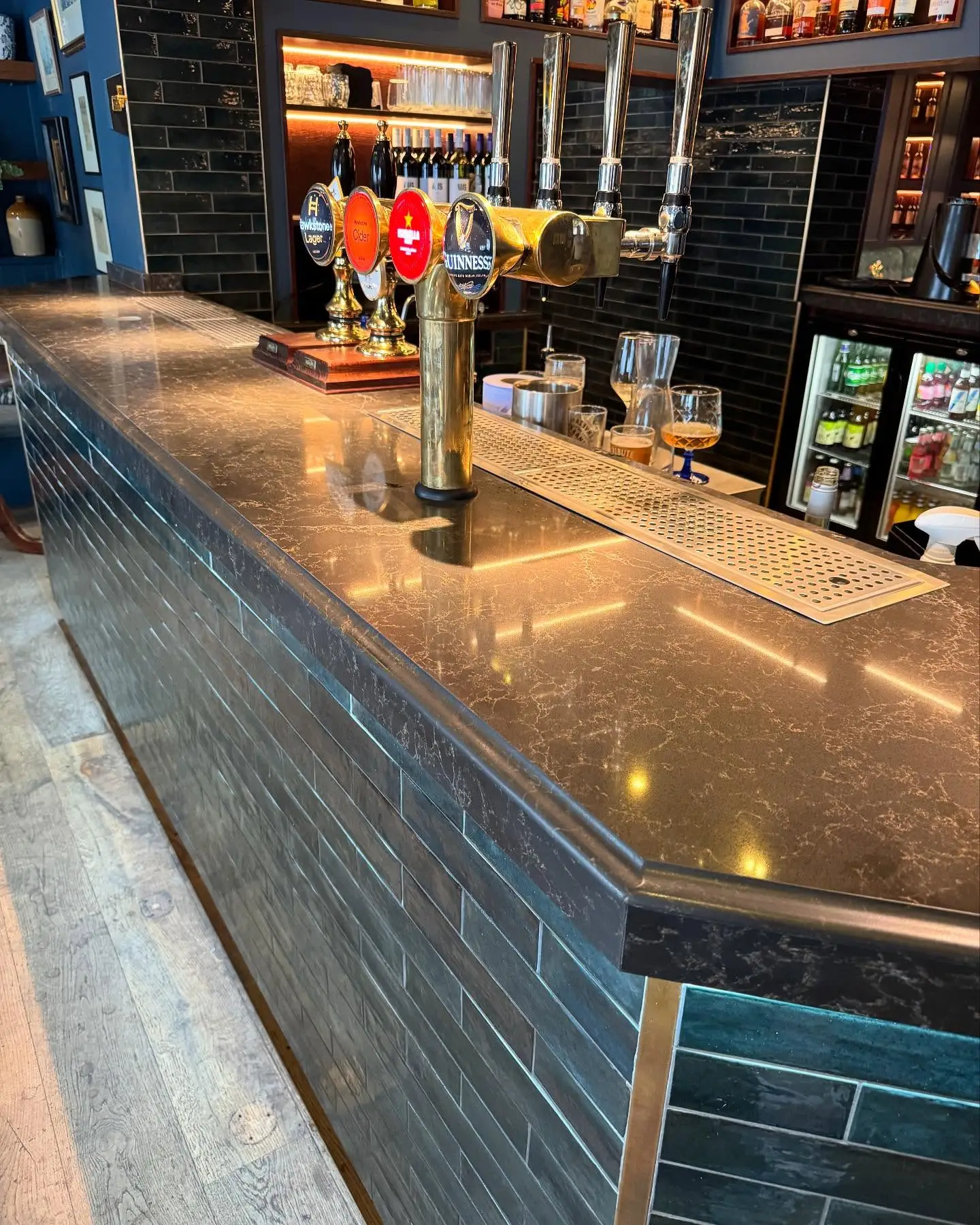 Modern Pub Bar With Dark Quartz Worktops